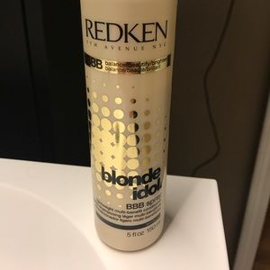 Redken Blonde Idol Spray